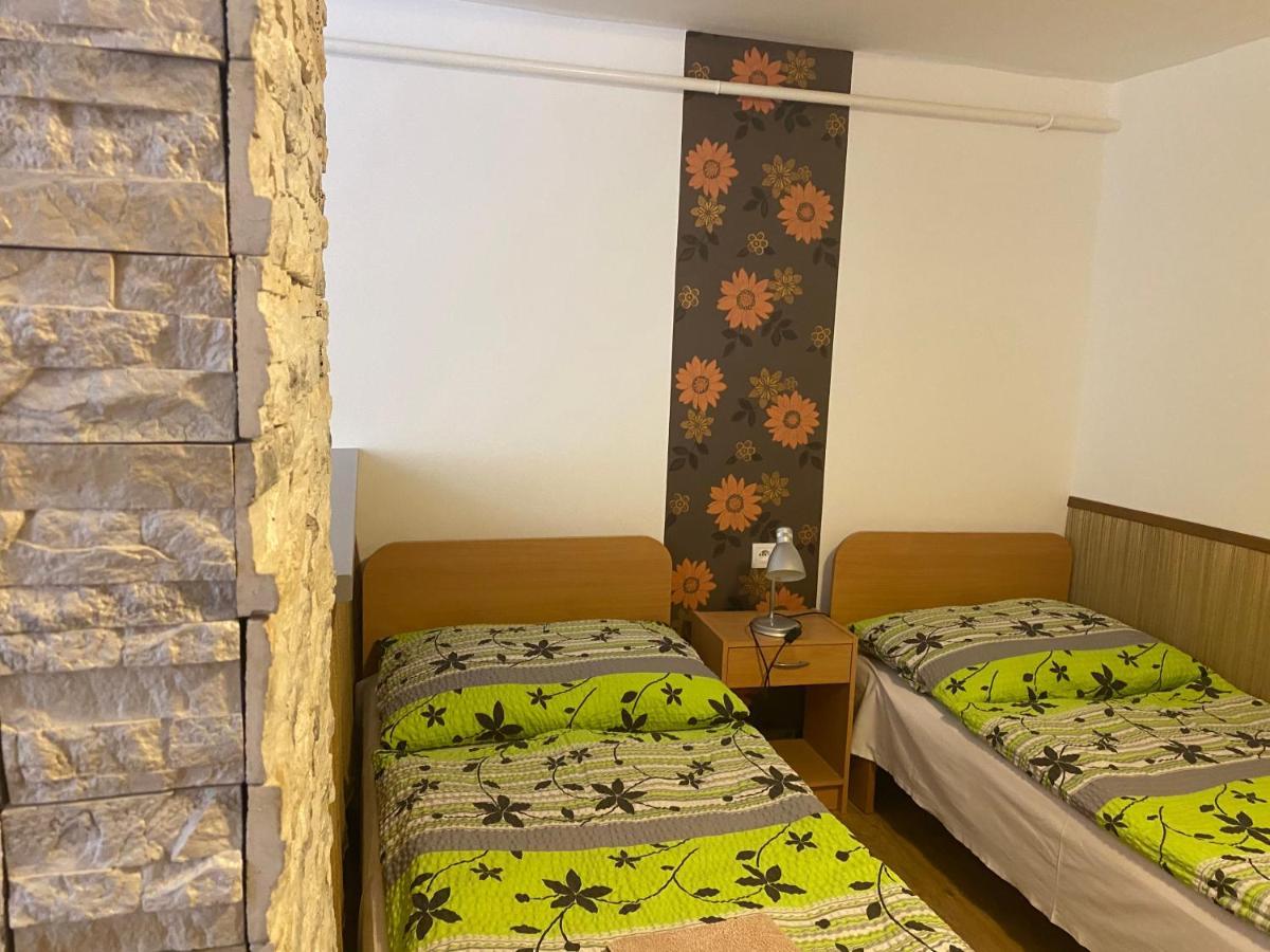 Apartmany Judita Kissova Velky Meder Luaran gambar